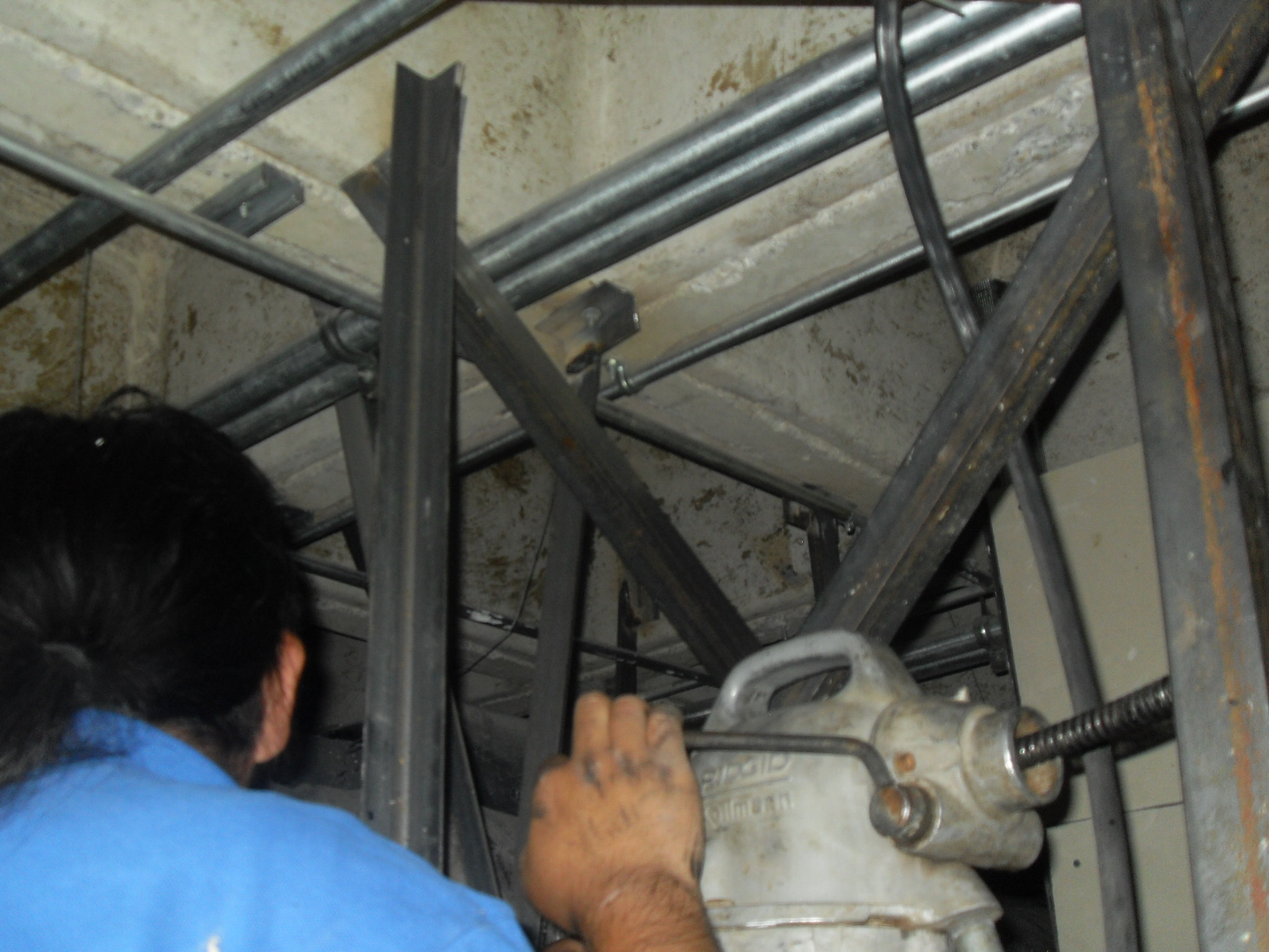 Desazolve con Equipo Eléctrico